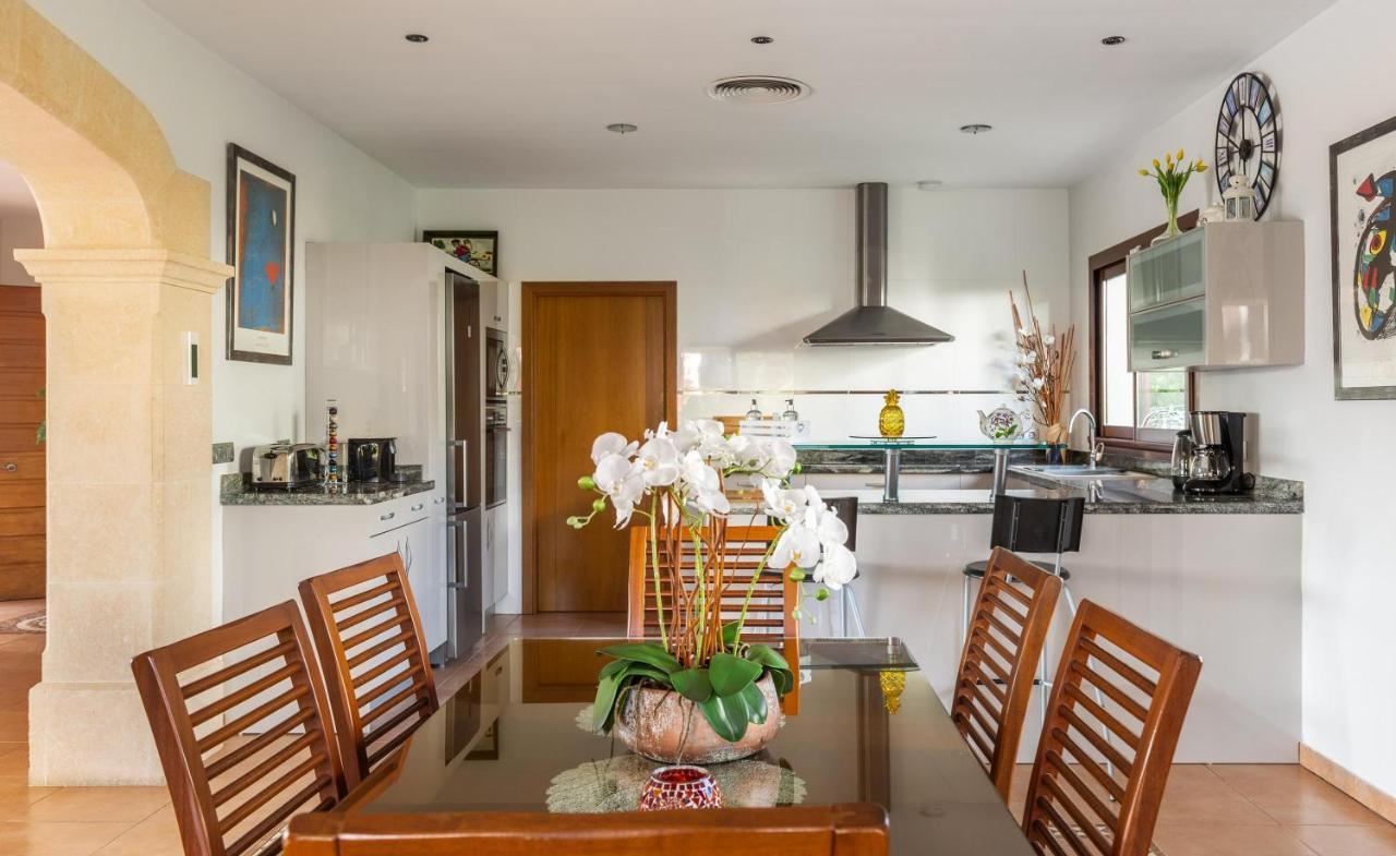 Luxurious Villa Sol De Mallorca Kültér fotó