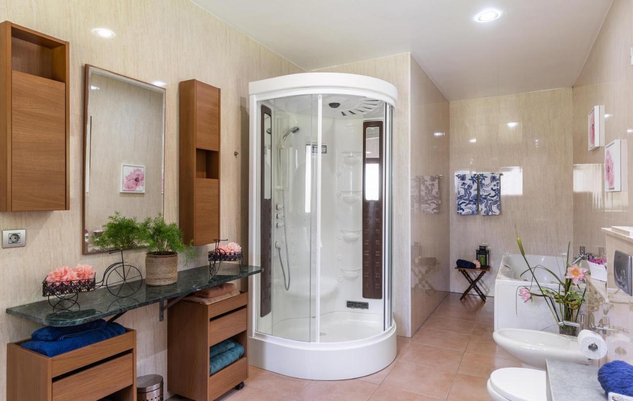 Luxurious Villa Sol De Mallorca Kültér fotó